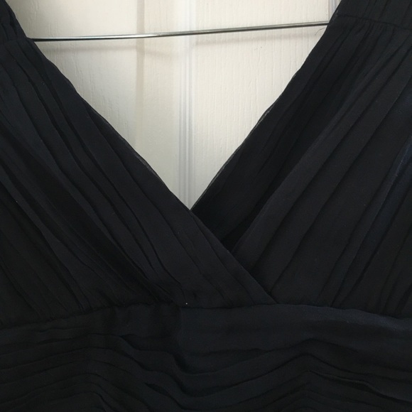 FINAL MARKDOWN Ladies’ Caché Top (12) - Picture 3 of 6